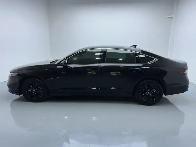 2025 Honda Accord с пробегом 26 100 км