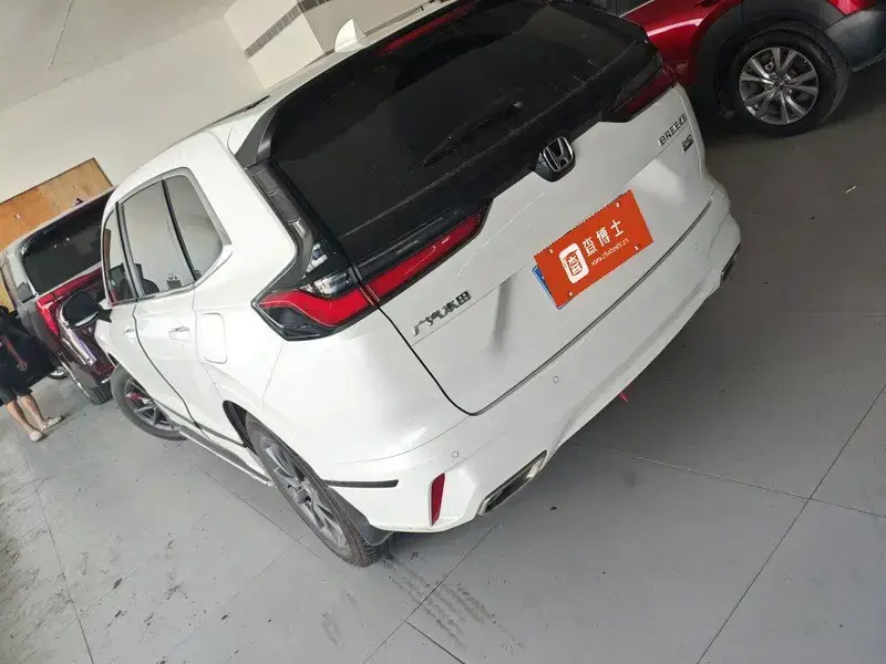 2025 Honda Breeze с пробегом 7 000 км