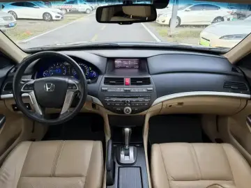 2012 Honda Crosstour с пробегом 88 900 км