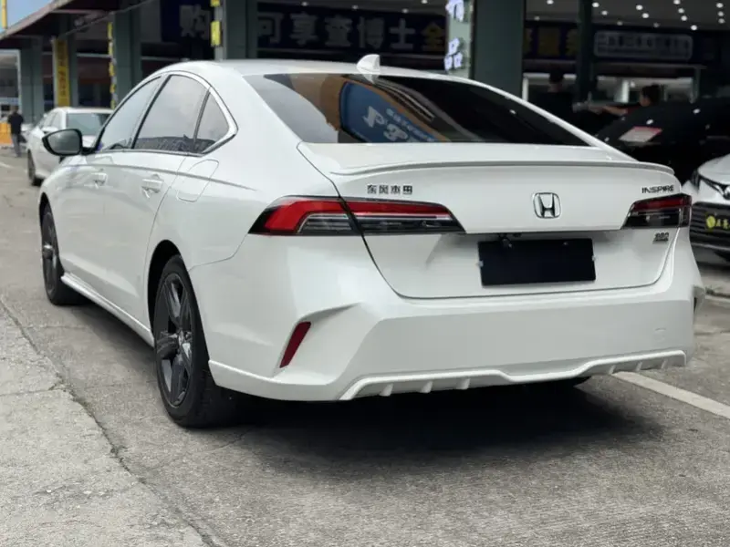 2023 Honda Inspire с пробегом 37 000 км