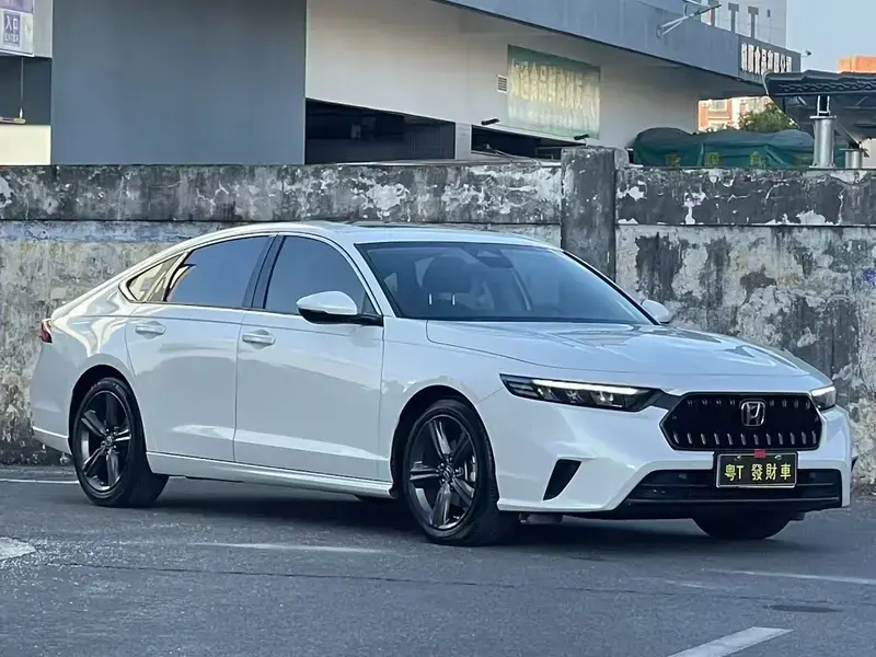 2024 Honda Inspire с пробегом 51 000 км