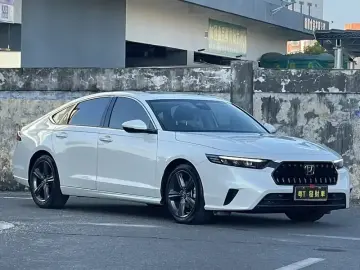 2024 Honda Inspire с пробегом 51 000 км