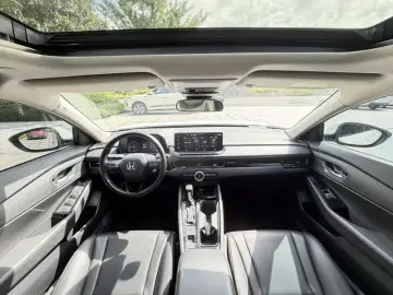 2024 Honda Inspire с пробегом 50 000 км