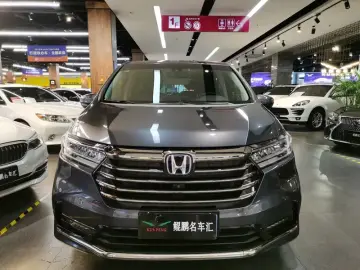 2022 Honda Odyssey с пробегом 18 000 км