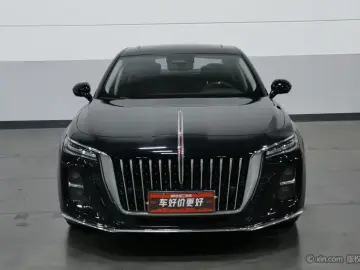 2024 Hongqi H5 с пробегом 21 800 км