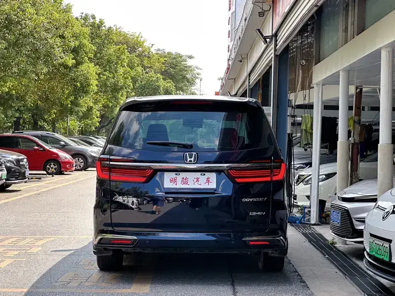 2024 Honda Odyssey с пробегом 95 600 км