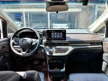 2024 Honda Odyssey с пробегом 95 600 км