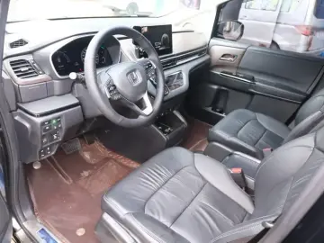 2022 Honda Odyssey с пробегом 166 000 км