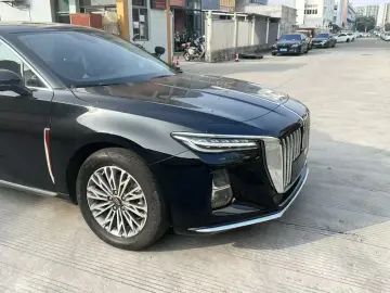 2024 Hongqi H5 с пробегом 20 300 км