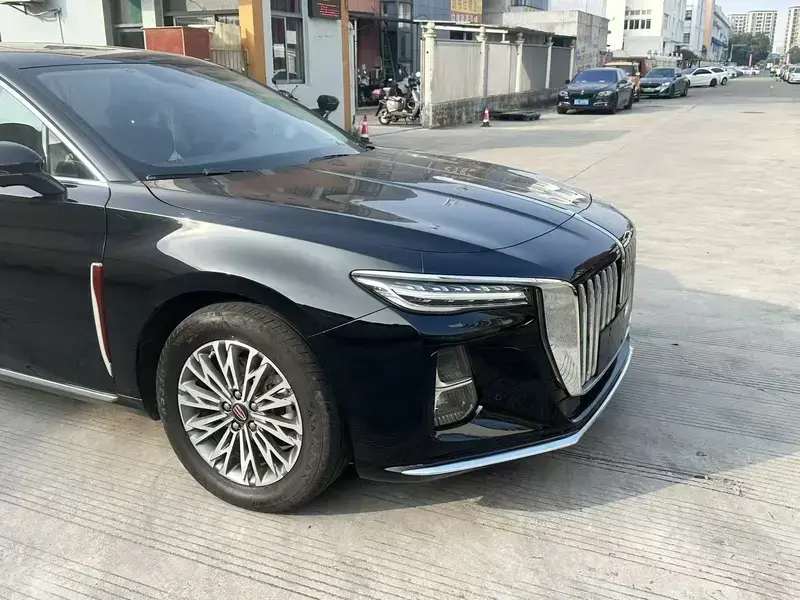 2024 Hongqi H5 с пробегом 20 300 км