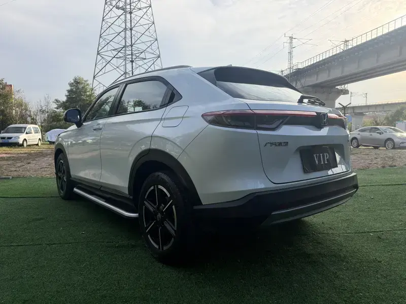 2023 Honda Vezel с пробегом 22 000 км