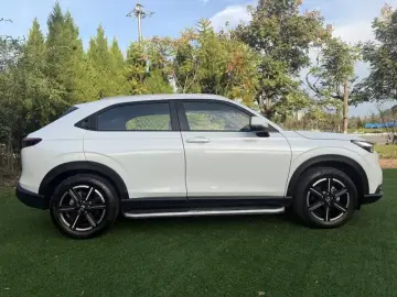 2023 Honda Vezel с пробегом 22 000 км