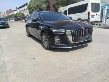 2025 Hongqi H5 с пробегом 22 700 км