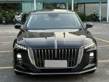 2024 Hongqi H5 с пробегом 99 000 км