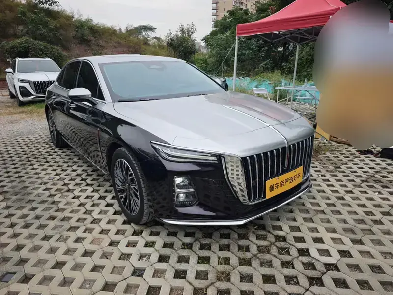 2024 Hongqi H5 с пробегом 37 600 км