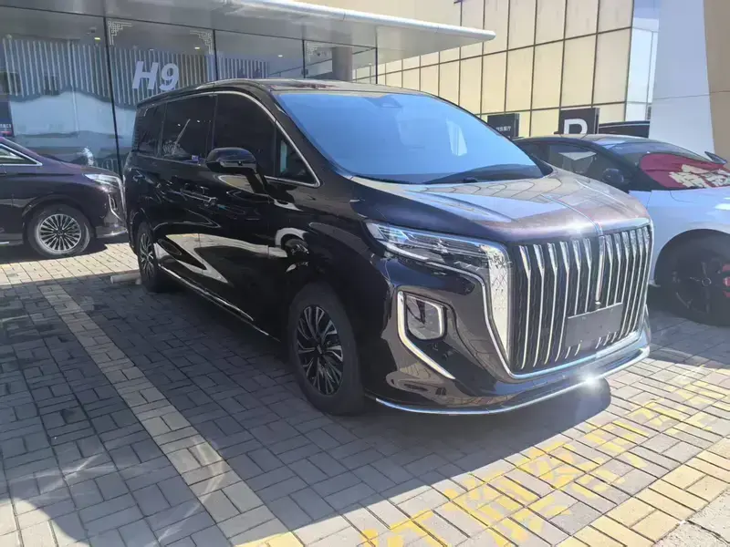 2024 Hongqi HQ9 с пробегом 38 000 км