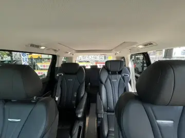 2024 Hongqi HQ9 с пробегом 38 000 км
