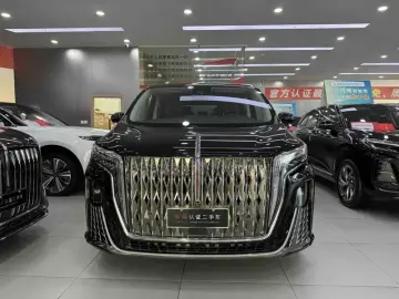 2022 Hongqi HQ9 с пробегом 97 000 км
