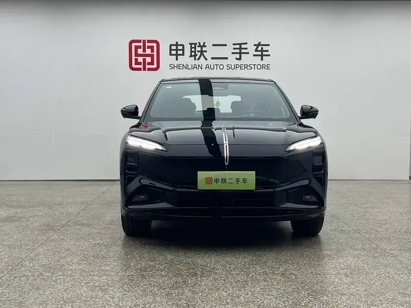 2025 Hongqi Tiangong 08 с пробегом 15 500 км