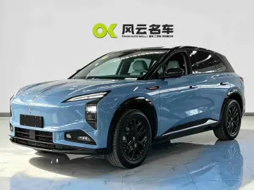 Hongqi Tiangong 08