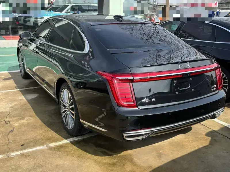 2020 Hongqi H9 с пробегом 59 000 км