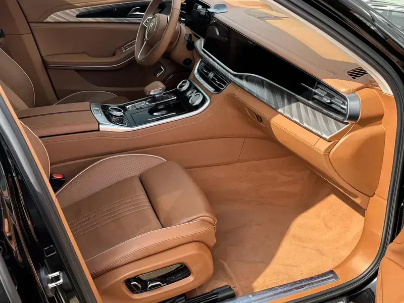 2020 Hongqi H9 с пробегом 59 000 км