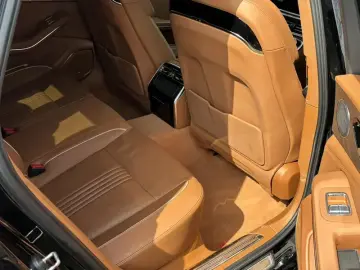 2020 Hongqi H9 с пробегом 59 000 км