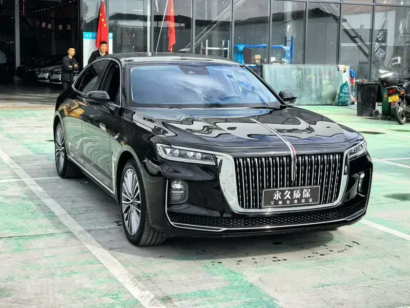 2020 Hongqi H9 с пробегом 49 000 км