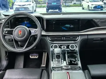 2020 Hongqi H9 с пробегом 49 000 км