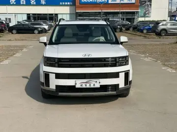 2024 Hyundai Santa Fe с пробегом 42 000 км