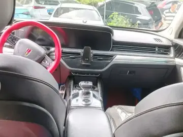 2019 Hongqi HS5 с пробегом 80 000 км