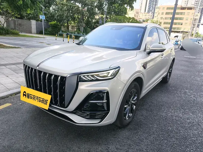 2023 Hongqi HS5 с пробегом 11 500 км