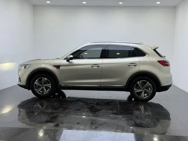 2019 Hongqi HS5 с пробегом 57 100 км