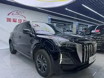2024 Hongqi HS5 с пробегом 16 700 км