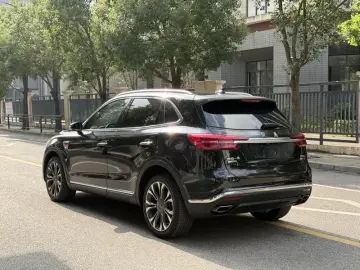 2019 Hongqi HS5 с пробегом 60 000 км