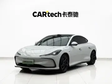 IM Motors (Zhiji) L6