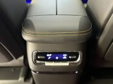 2023 Hycan V09 с пробегом 72 000 км