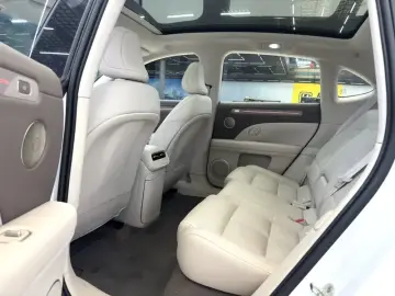 2026 IM Motors (Zhiji) LS6 с пробегом 15 000 км