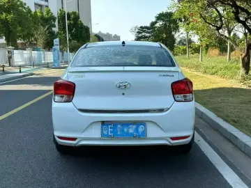 2017 Hyundai Reina с пробегом 40 000 км