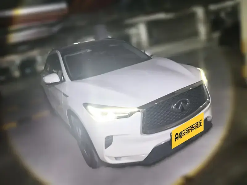 2020 Infiniti QX50 с пробегом 89 800 км