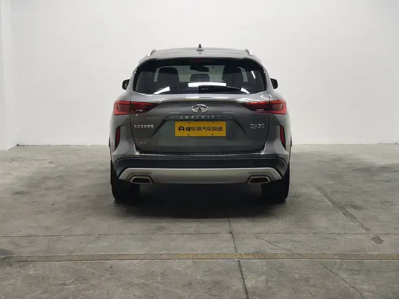 2020 Infiniti QX50 с пробегом 88 600 км