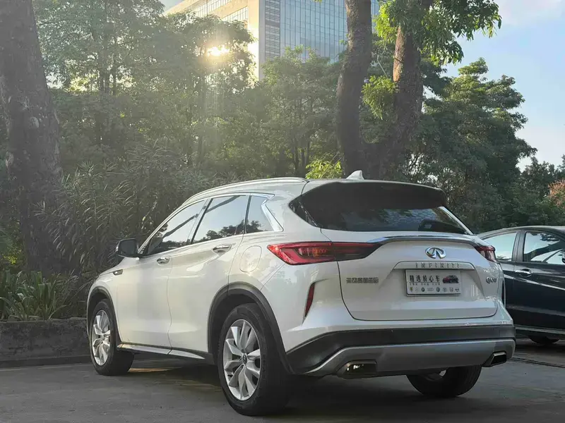 2018 Infiniti QX50 с пробегом 161 000 км