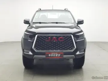 2023 JAC T8 с пробегом 14 800 км