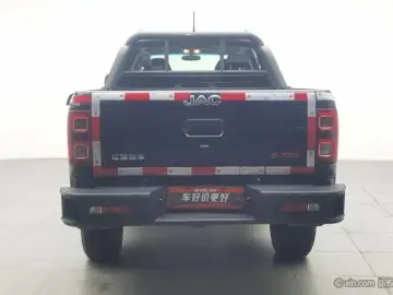 2023 JAC T8 с пробегом 14 800 км