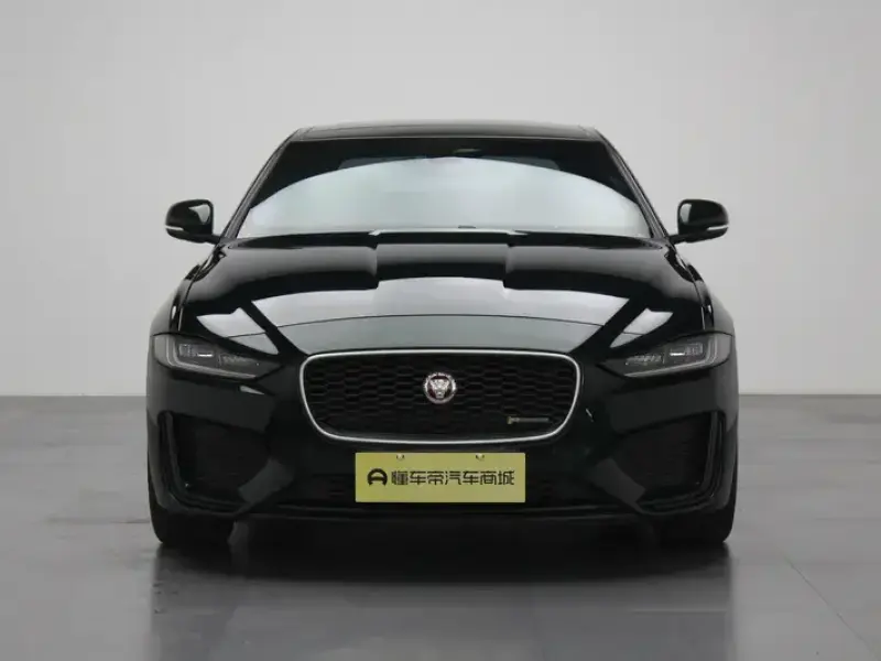 2023 Jaguar XE с пробегом 26 000 км