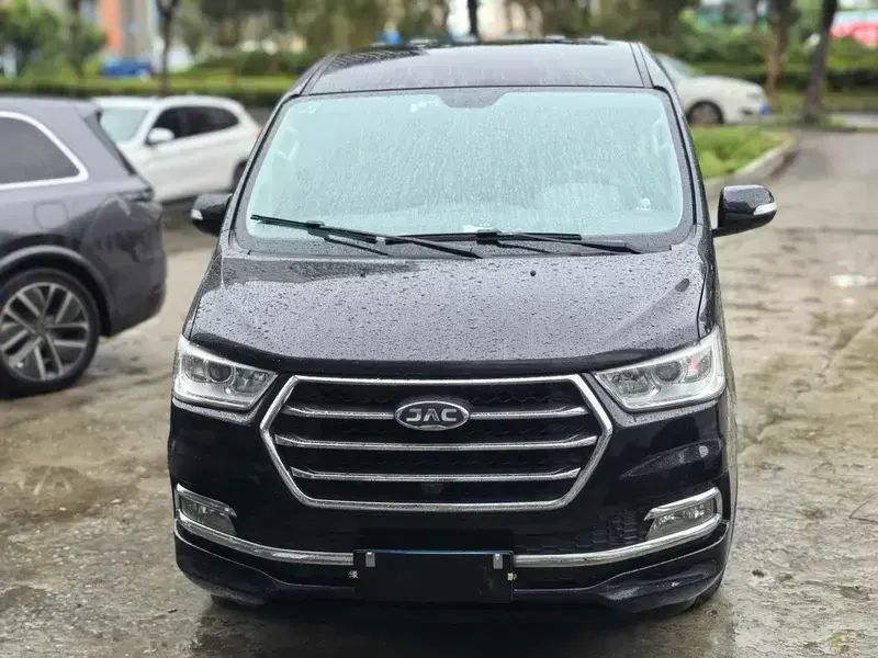 2017 JAC M4 с пробегом 47 000 км