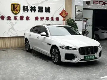 2021 Jaguar XF с пробегом 25 000 км