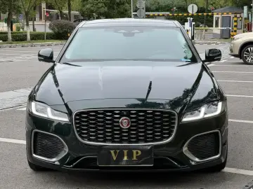 2023 Jaguar XF с пробегом 39 000 км