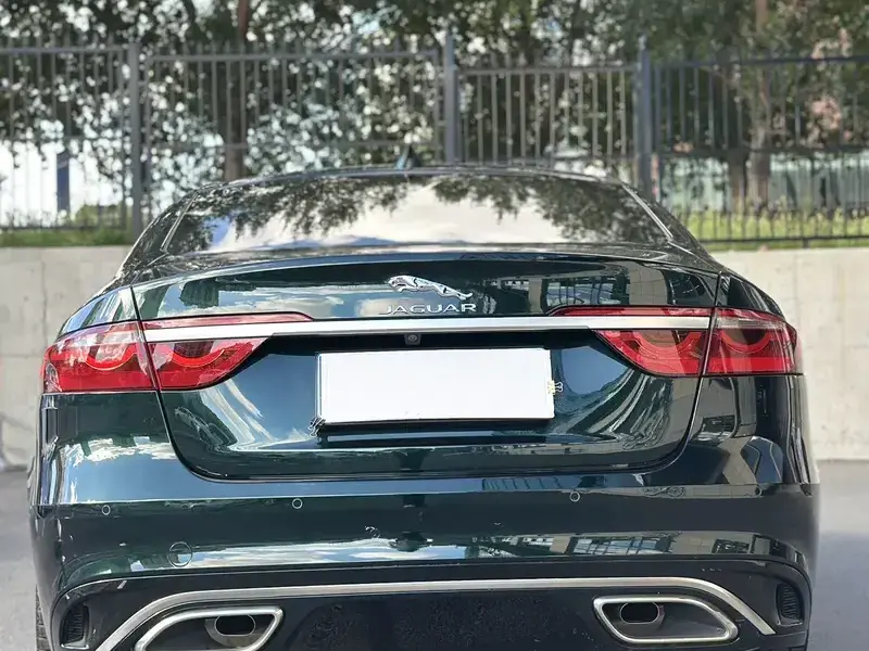 2023 Jaguar XF с пробегом 27 000 км