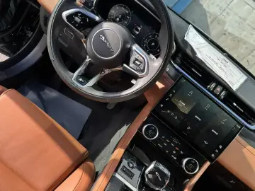 2023 Jaguar XF с пробегом 27 000 км